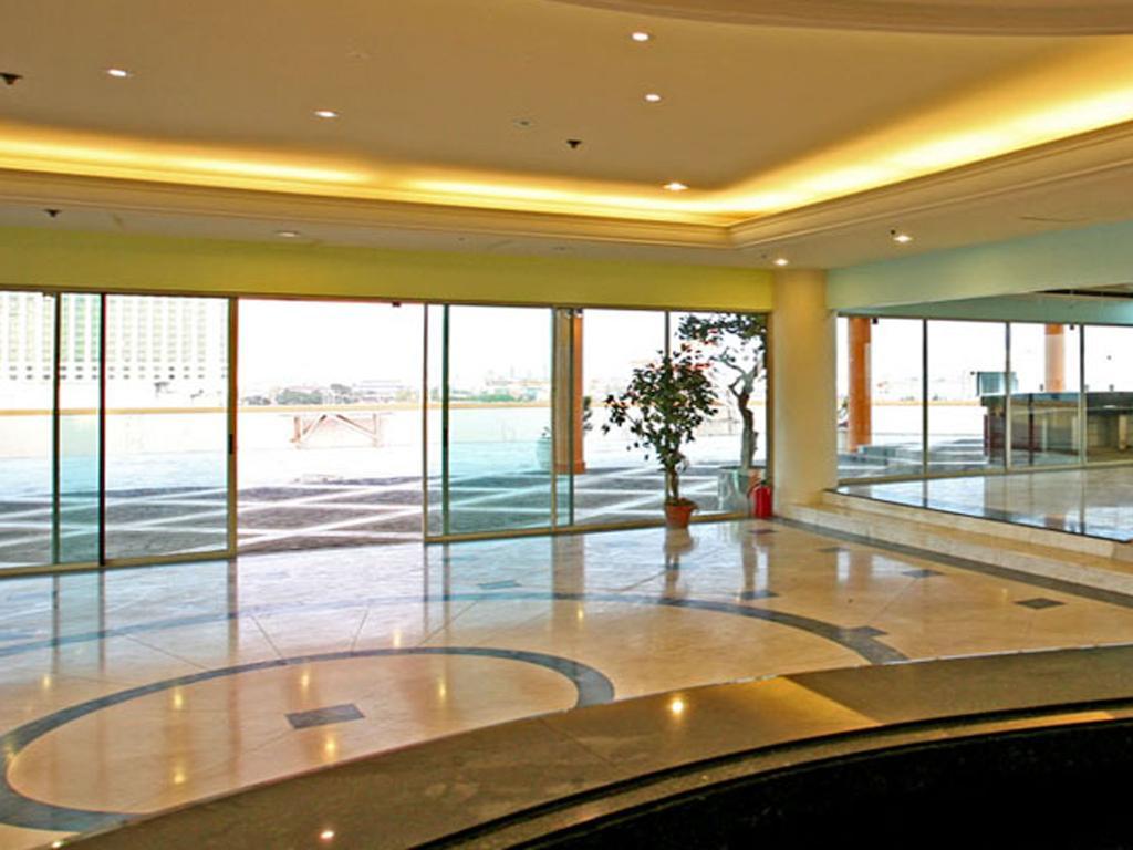 Sugbutel Family Hotel Cebu Buitenkant foto